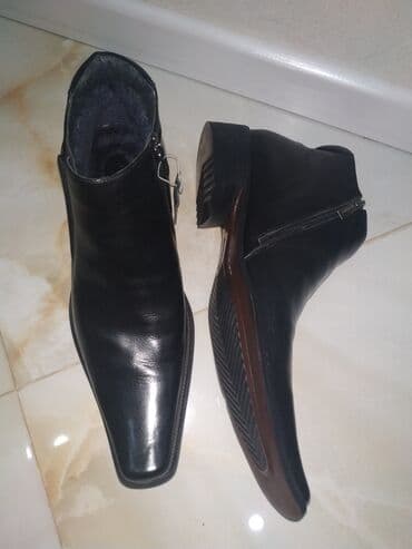 пол сапог: Clemento firmasını polu batinkası, klassik stil. Təmiz deridir, altı — 2