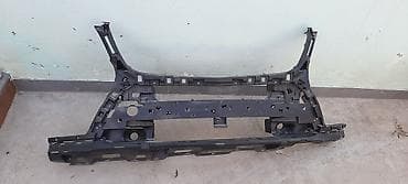 mercedes e 2: Məhsul: Avtomobil üçün ön panel dayağı/radiator üst çərçivəsi (ön “TV — 2