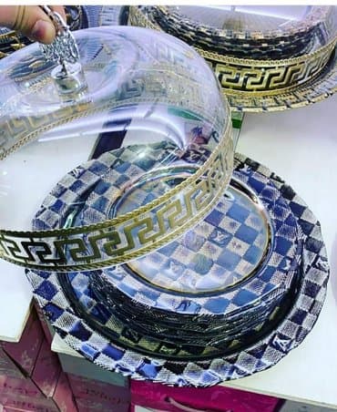 kvadrat tort sekilleri: Tort və şiriniyyat qabı — 1