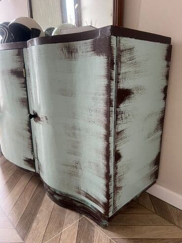 ev ucun yellencekler: Распашной, 3 двери Прямой шкаф, Сервант — 2