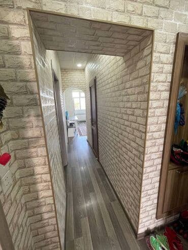 ilkin ödənişi 10000 olan evlər: Bakı, 3 otaqlı, Köhnə tikili, m. Həzi Aslanov, 70 kv. m — 9