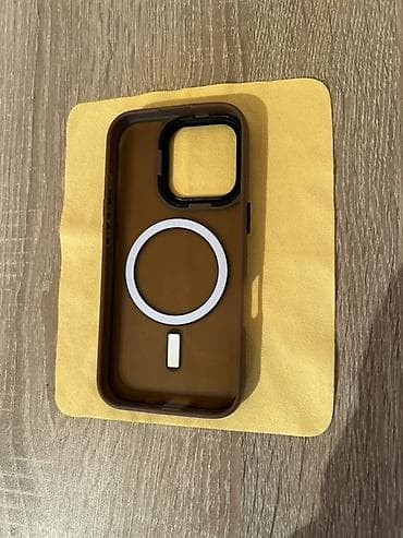 kondisioner sekilleri: IPhone 16 Pro case 4 model şəkildə göründüyü kimi MagSafe — 4