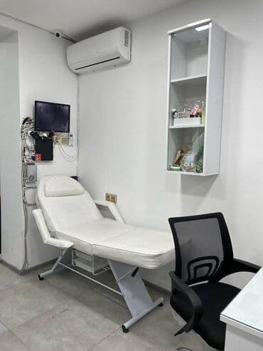 dirnaq salonu: Nərimanov metrosuna yaxin yerləşən1 otaqlı salon təmirli ayi — 4