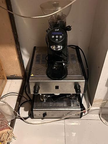 Оборудование для производства: İtaliya istehsali Sanremo.kofe maşini.1 qulplu 6 lt bak.+ kofe uyuden — 2