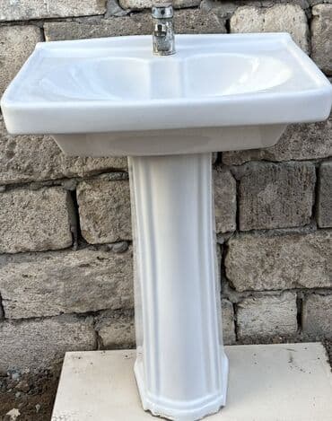 мойка шкаф для кухни: Ağ rəngli, keramika materialından hazırlanmış, ayaqlı lavabo. Bu — 1