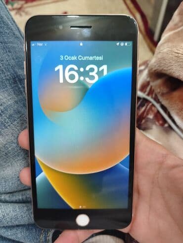 iphone 8 plus 2 ci el: IPhone 8 Plus, 64 GB, Qızılı, Barmaq izi — 2