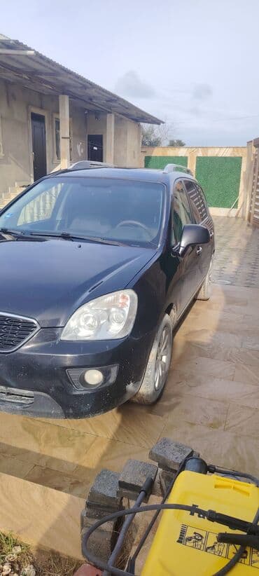 masin alqi satqisi: Kia Carens (interyer və eksteryer) - Salon: qara parça oturacaqlar — 7