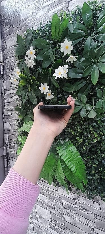 mi tv box: IPhone 15 Pro Max, 256 GB, Qara, Face ID — 4