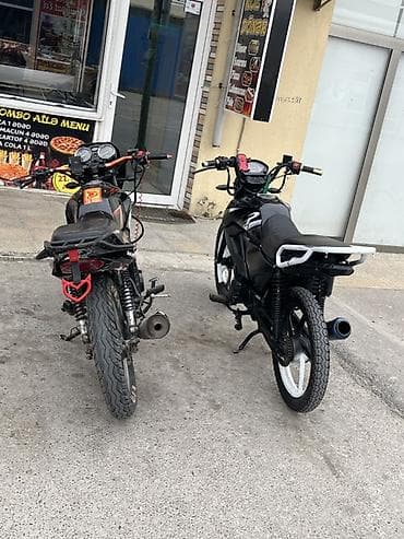moto 125 cc: 110 sm3, 13330 km — 3