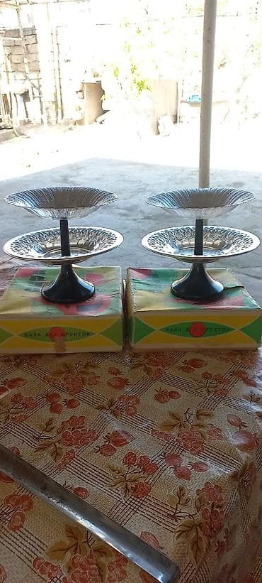 meyvə qablari: İkiqat meyvə qabı – 2 ədəd - Material: metal (parlaq, relyefli naxışlı — 2