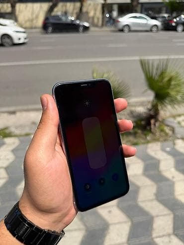 noutbuklar ve qiymetleri: IPhone 11 — 3