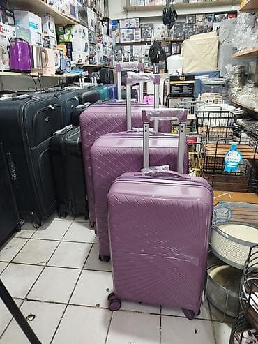 Səyahət çamadan dəstləri - Korpus: sərt ABS/plastik material, zərbəyə