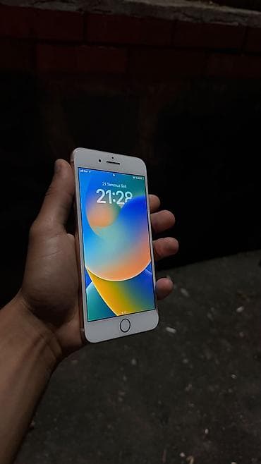xbox seies s: IPhone 8 Plus, 64 GB, Rose Gold, Barmaq izi — 2