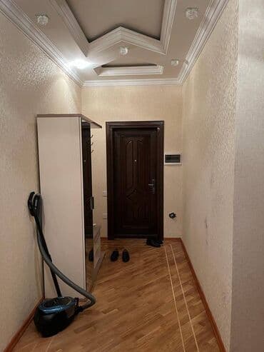 kirayə ev ayliq: Həzi Aslanov metrosunun yaxınlığında 16 mertebeli binanın 6-cu — 8