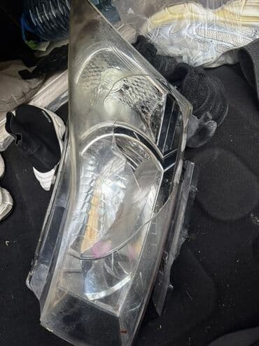 fara led: Məhsul: Avtomobil ön farası (sol tərəf) Təsvir: - Halogen tipli ön — 4