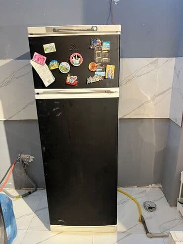 зил москва холодильник: Б/у 2 двери Indesit Холодильник Продажа, цвет - Черный — 5