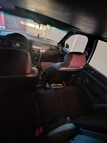 brabus disk: Volkswagen Golf IV, ağ rəng, 5 qapılı hetçbek. Texniki xüsusiyyətlər — 8