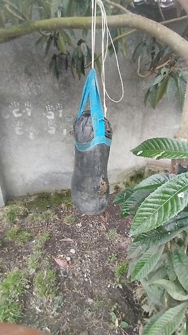 Digər idman və istirahət malları: Boks üçün asılqan zərbə kisəsi - Klassik silindr formalı boks kisəsi — 1