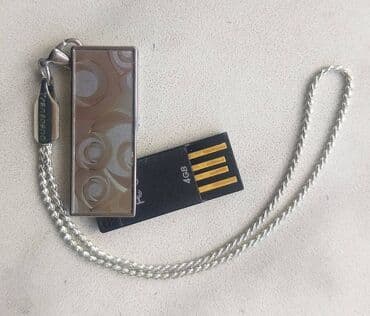 port: Flash kart 4 GB, USB port, Yeni — 3