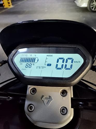 motoskle: NİU — 5