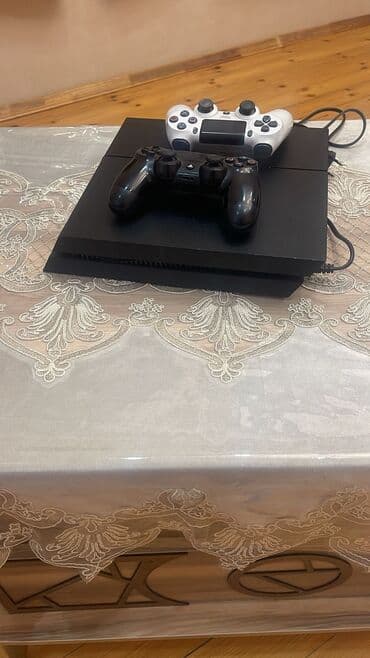 пульт playstation 3: PlayStation 4 (PS4) oyun konsolu dəsti - Model: Sony PlayStation 4 — 3