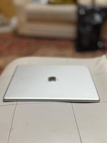 internet nomreleri: İşlənmiş Apple iPad 9 (2021), 10,2", 64 GB, Ödənişli çatdırılma — 1