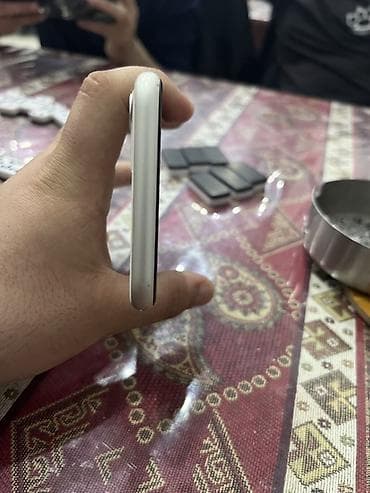 iphone 7 plus 128 gb qiymeti: IPhone 11, 128 GB, Ağ, Face ID — 5