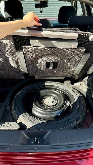 kia seed 2014: Nissan Juke – şəhər üçün kompakt və dinamik krossover. Xüsusiyyətlər — 5