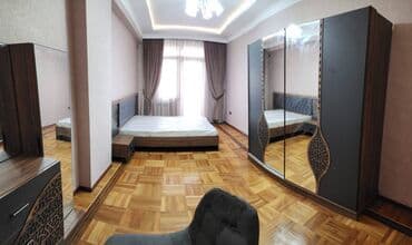 7 mikrorayon: Neftcilər metrosuna yaxin Start idman kompleksinə yaxin 16 mertebeli — 20