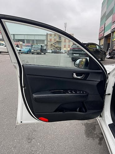 amortizator satisi: Kia K5: 1.7 l | 2015 il Sedan — 7
