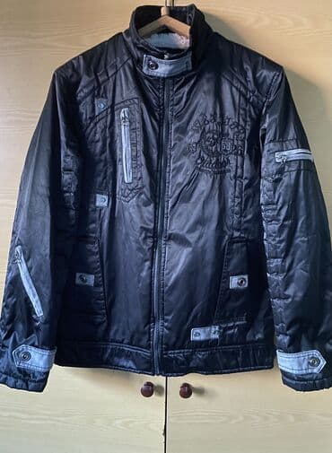 Qara ici mexli kurtkadir. Ela veziyyetdedir. Razmer M-L
Whtsp var lalafo.az -da Qara ici mexli kurtkadir. Ela veziyyetdedir. Razmer M-L
Whtsp var