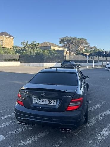 disk r16 type 0: Mercedes-Benz C250 sedan Maşın hazır kreditdedir ikkin ödeniş 11500 — 5