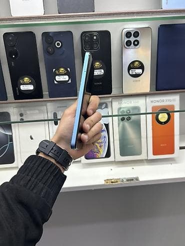 12 pro 256: Infinix HOT 30i, 128 GB, rəng - Mavi, Face ID — 2