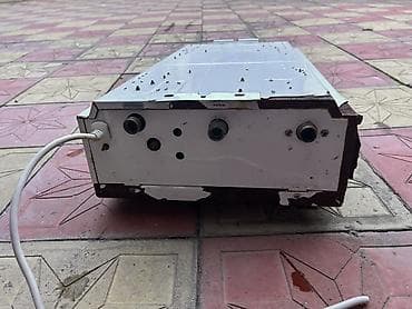 ariston su qizdirici satilir: Məhsul: Eurogas qazla işləyən su qızdırıcısı (geyzer) Tutum: 36L — 3