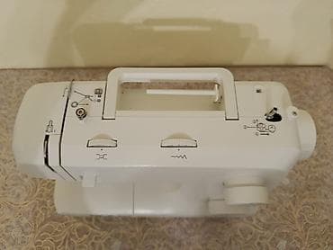 Швейная машина немецкой фирмы белого цвета в отличном состоянии ни — 2