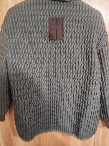 havalı ətəklər: Qadın/kişi üçün quilted kurtka - Rəng: tünd yaşıl (xaki tonlarında) - — 3