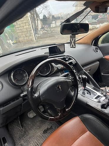 arxa kapot: Peugeot 3008: 1.6 l | 2012 il 325000 km Ofrouder/SUV — 7