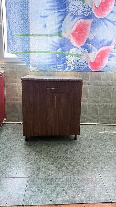 qapi ustu: Mətbəx dolabı – kompakt və funksional - Material: Aşağı hissə ağac — 1