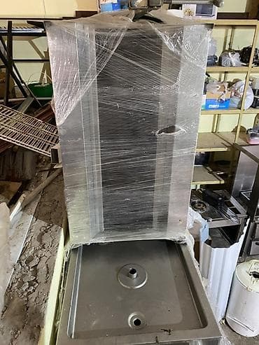 Konteynerlər: Peşəkar iaşə avadanlıqları paketi Tərkib: - Dönər ocağı: paslanmayan — 1