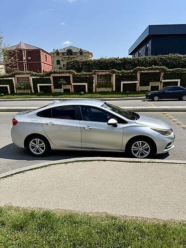 Chevrolet Cruze: 1.4 l | 2016 il 239000 km Sedan
