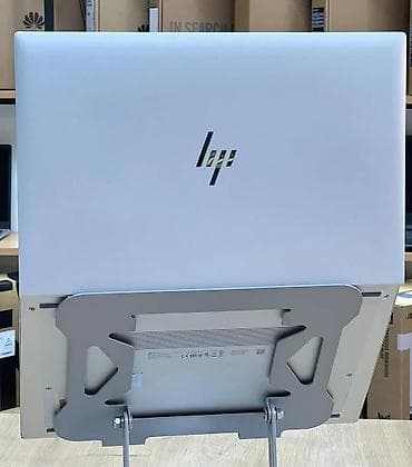 HP: HP EliteBook, 14 ", Intel Core i7, 256 GB — 3