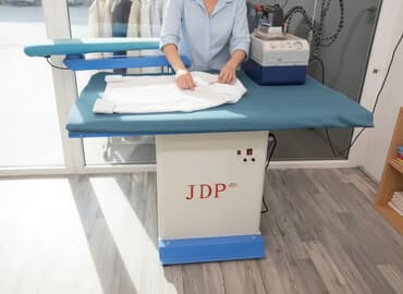 tikiş maşını alıram: Tikiş maşını Jack, İşlənmiş,Elektromexaniki, 4 saplı, Ünvandan götürmə — 1