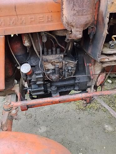 17 şam disk: Traktor — Vladimirеts T-25 (T-25A seriyası) Xüsusiyyətlər: - 2 — 5