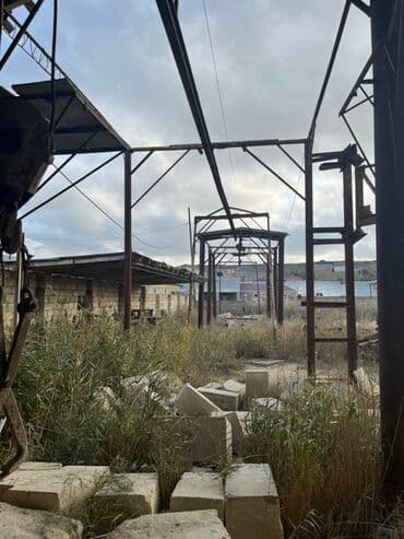 Anbar/istehsalat sahəsi – daş divarlı, metal-karkas dam örtüyü ilə — 9