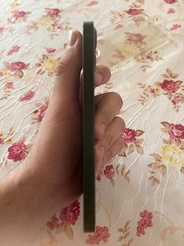 2 ci el ipad: IPhone 13, 256 GB — 4