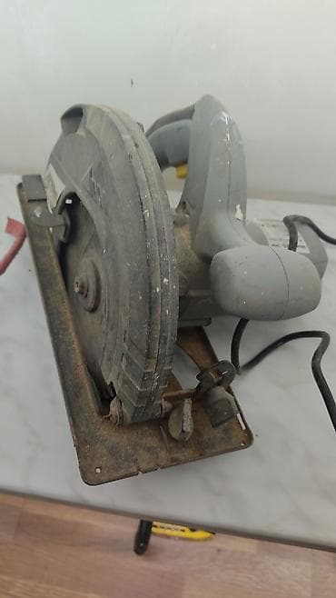 Elektrikli diskli mişar - Şnurla işləyən dairəvi mişar - Korpusda