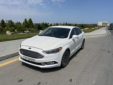Ford Fusion: 1.5 l | 2017 il 210000 km Sedan
