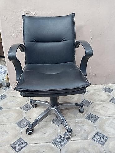 İşlənmiş, Təkərli, Qolları tənzimlənir, Dəri — 3