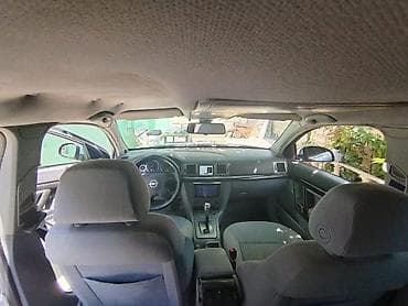 diskler 16: Opel Vectra C sedan, boz-metal rəng. - Kuzov: 4 qapılı sedan — 6