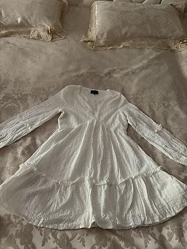 cins donlar: Brend: In The Style Model: Astarli ağ broderiya (broderie anglaise) — 3